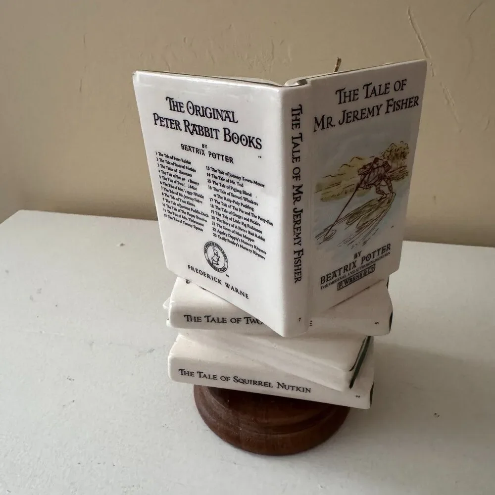 1985 Beatrix Potter Rotating Music Box Jeremy Fisher Frog Fishing Schmid